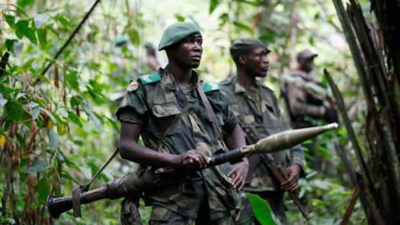 Uganda'da okula terör saldırısı: 25 kişi öldü