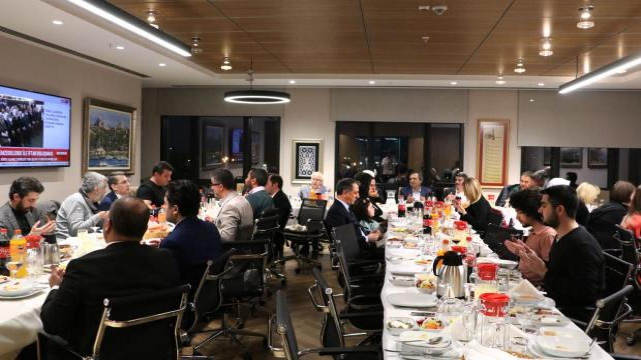 ÜLKE TV çalışanları iftarda buluştu