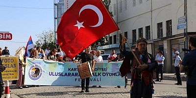 Uluslararası Halk Oyunları Festivali Coşkusu Kartal’ın Mahallelerini Sardı