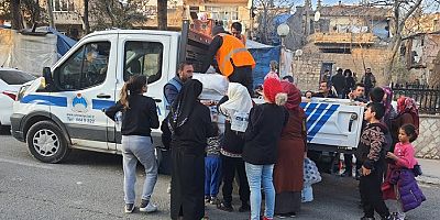 ÜMRANİYE BELEDİYESİ’NDEN AFETZEDELERE YARDIM ELİ