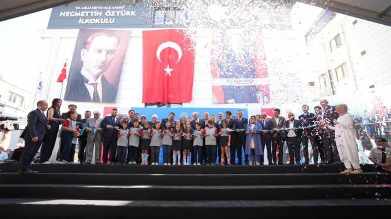 Ümraniye'de 820 öğrenci yeni okuluna kavuştu