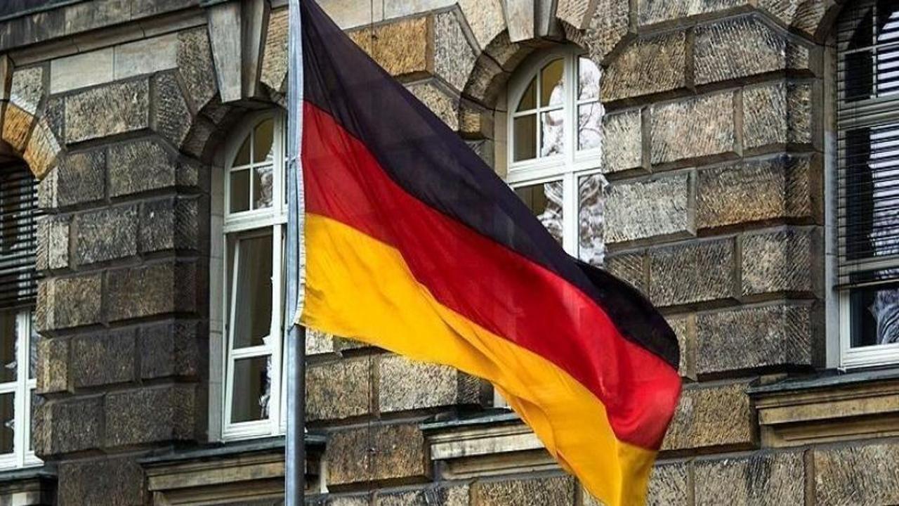 Ünlü banka açıkladı: Almanya 4 yıllık bir krizin o rtasında