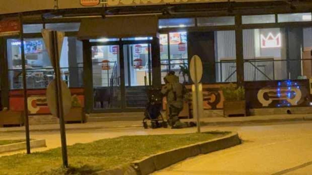 Unutulan çanta fünye ile patlatıldı! İçerisindeki ortaya çıktı