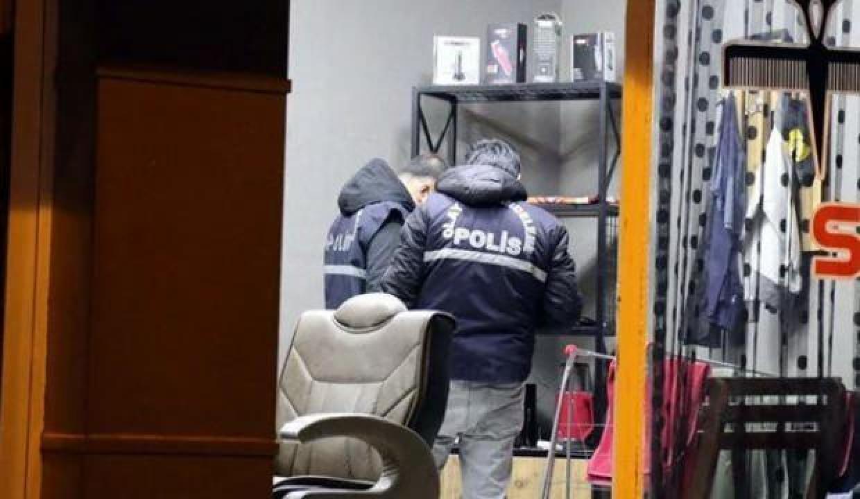 Uşak'ta eski ustasının bıçakladığı berber ağır yaralı