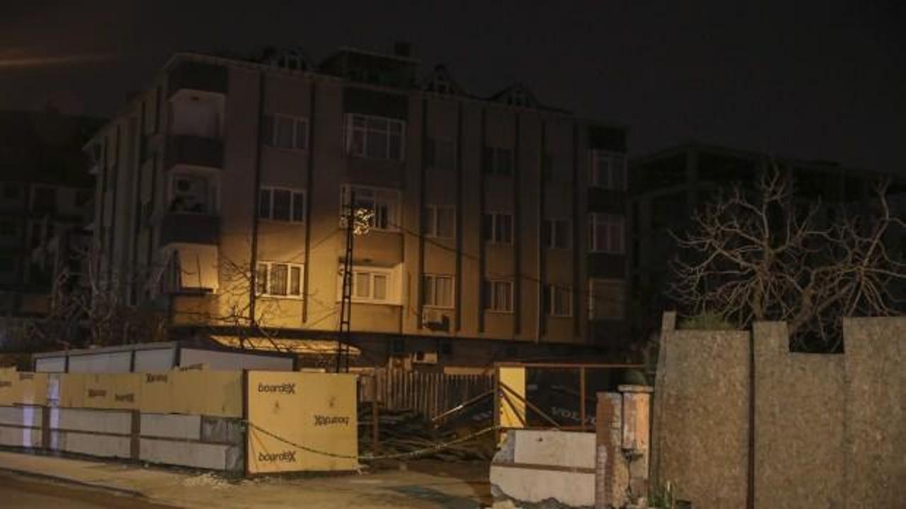 Üsküdar'da inşaat alanındaki toprak kayması nedeniyle bir bina boşaltıldı