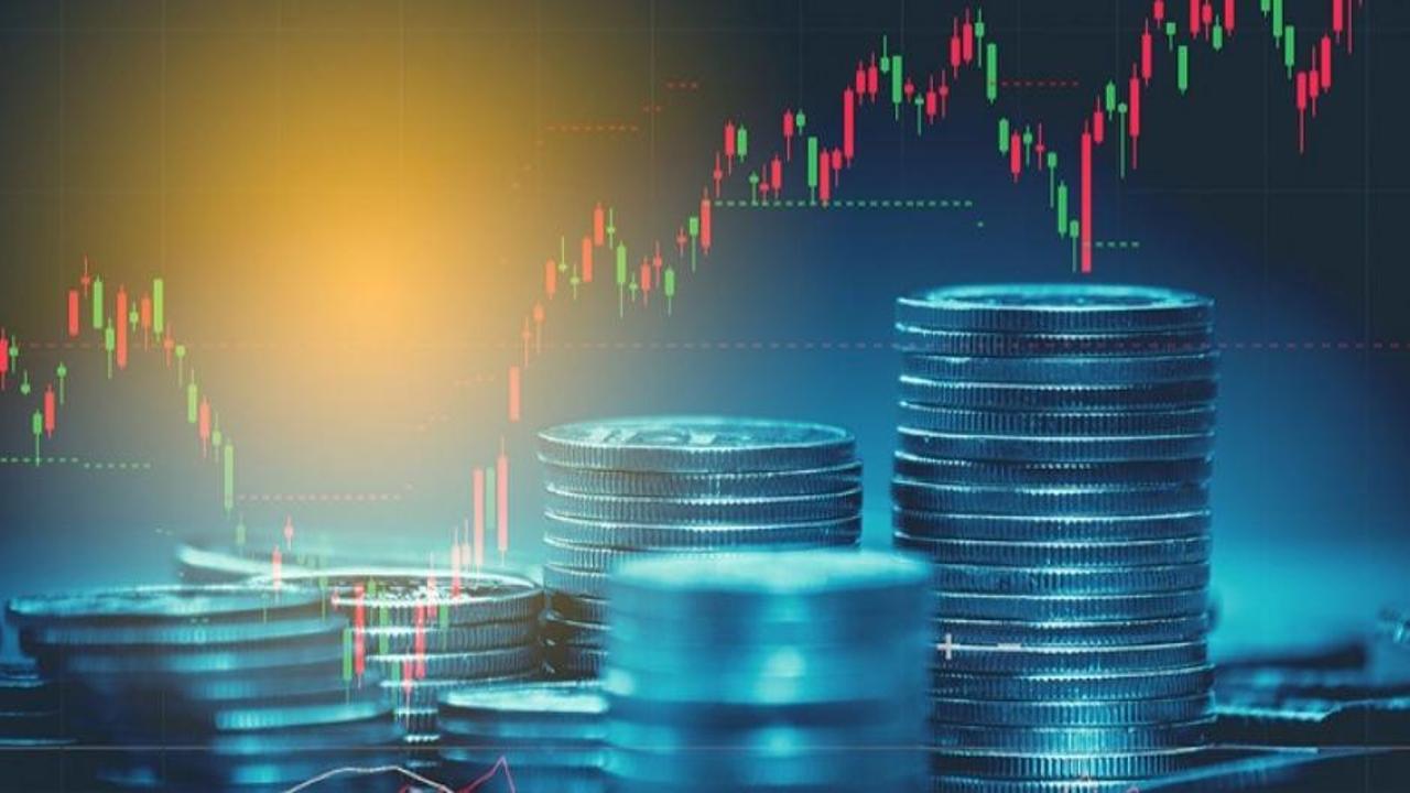 Uzman isim yıl sonu tahminlerini açıkladı! Yıl sonunda altın ve borsa ne olacak?