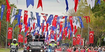 Vali Gül ve İmamoğlu, 30 Ağustos’un 102. Yıl Törenlerine Katıldı