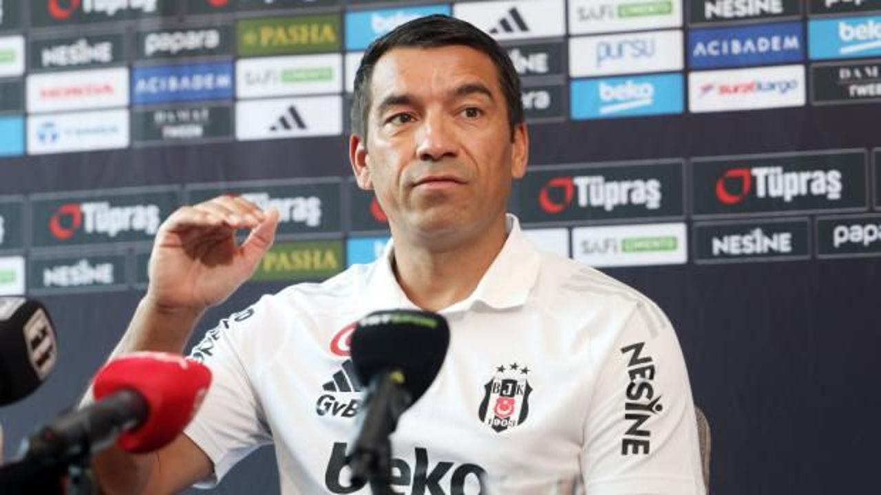 Van Bronckhorst: Beşiktaş benim için bir meydan okuma