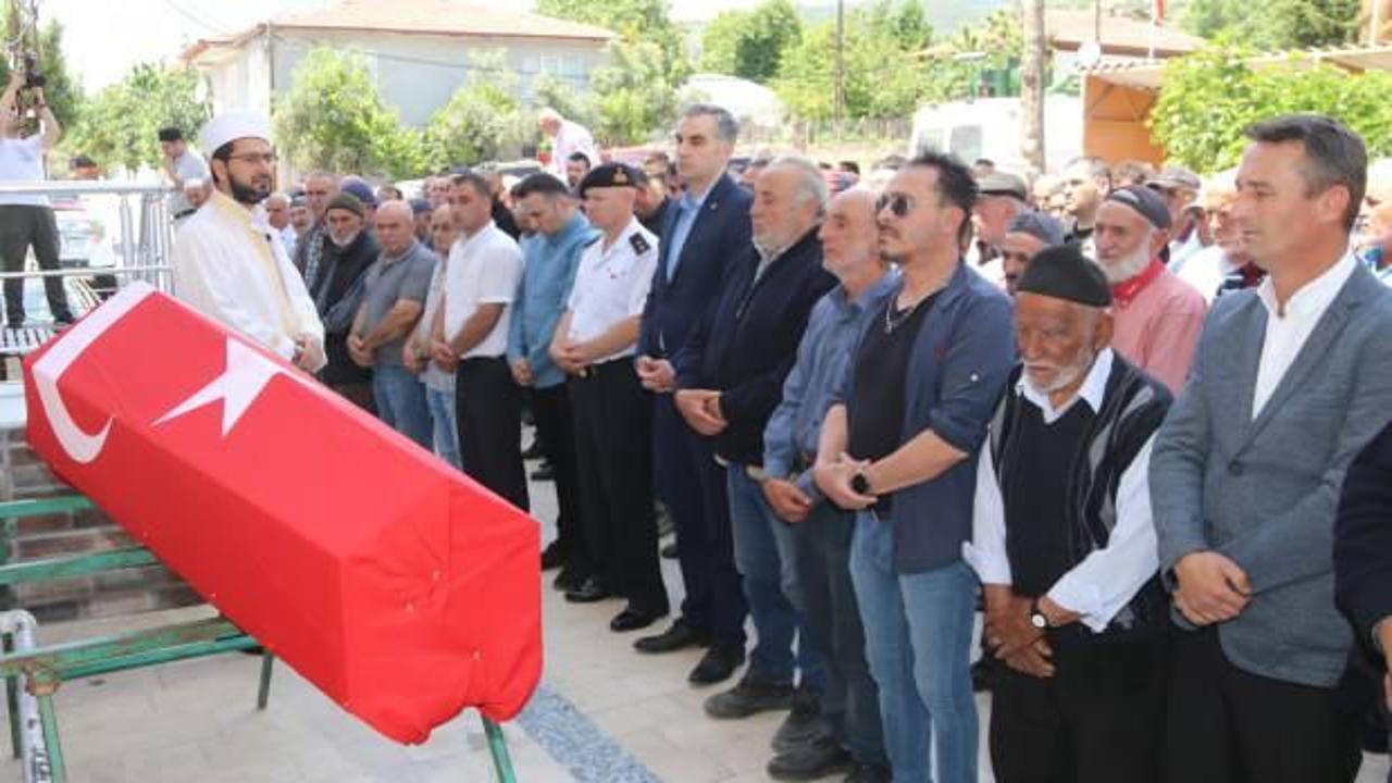 Vefat eden Kore gazisi Celep Amasya'da son yolculuğuna uğurlandı