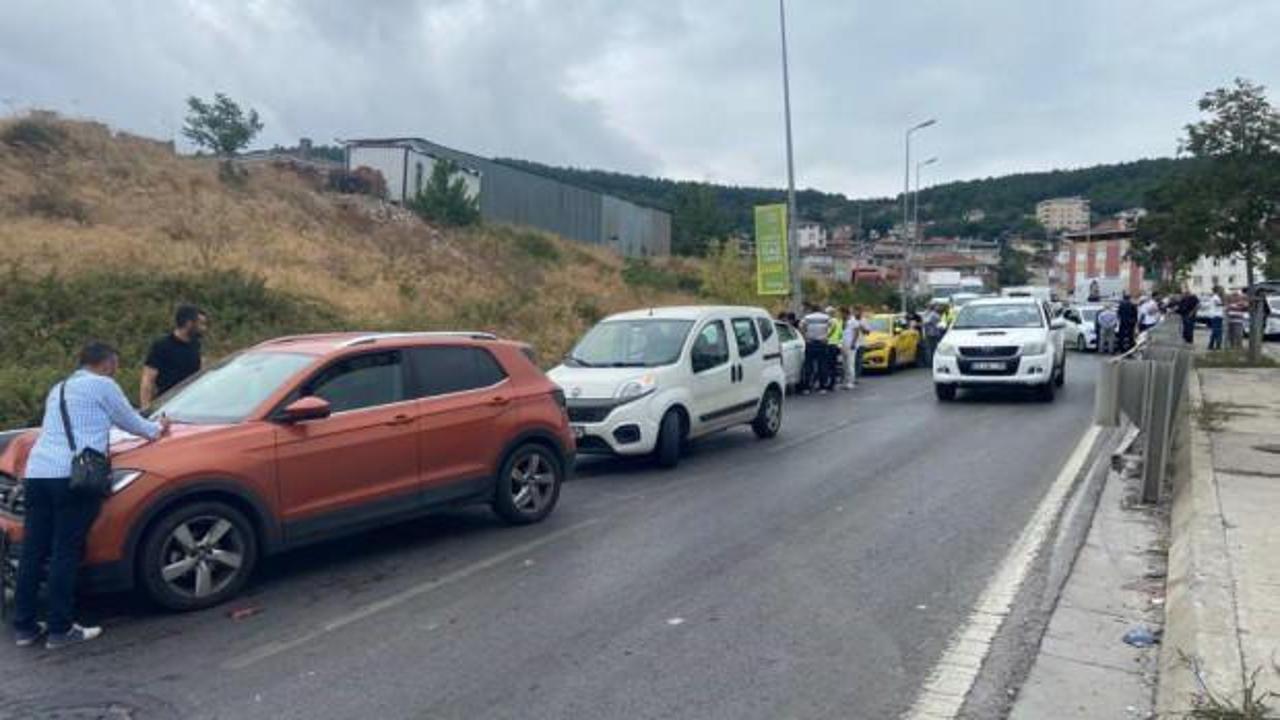 Vinç sürücüsü ortalığı birbirine katıp kaçtı: 16 araç birbirine girdi