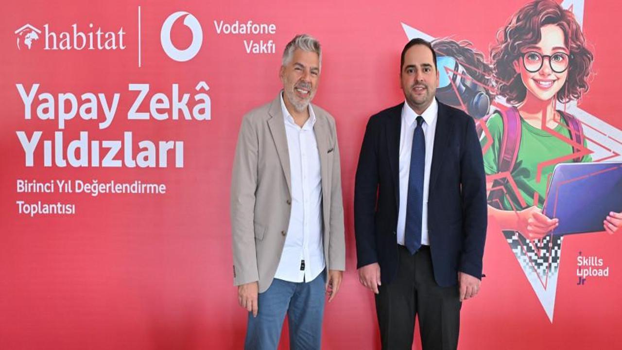 Vodafone Vakfı ve Habitat Derneği’nin projesi  “Yapay Zekâ Yıldızları” 1. yılını tamamladı