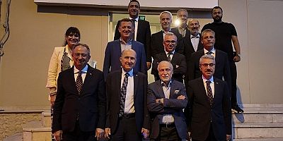 Vuslat Platformu Yeni Merkezinde Protokolü Ağırladı