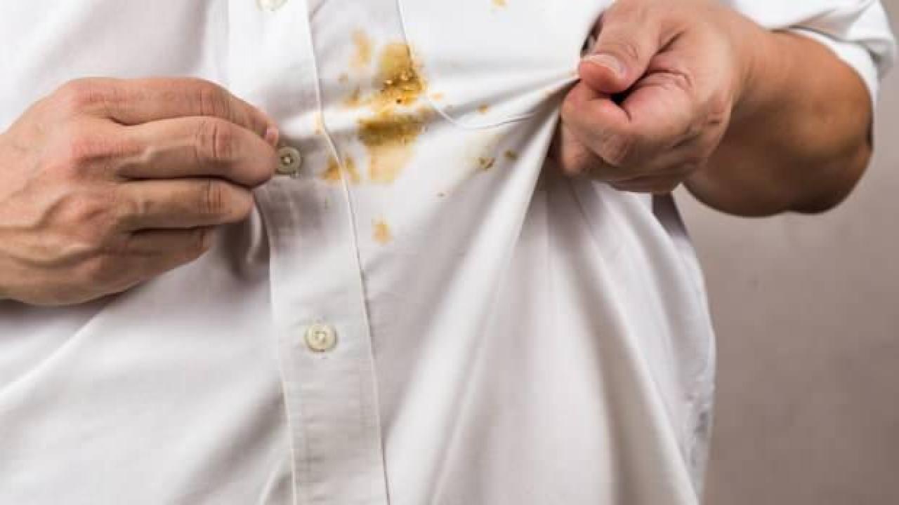 Yağ lekesi nasıl çıkar? Yağ lekesi çıkarmanın en etkili 5 yolu