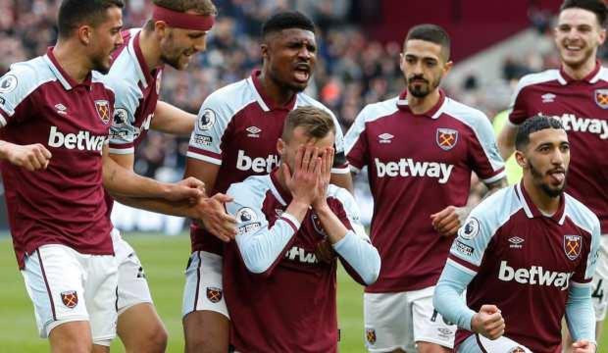 Yarmolenko gözyaşlarına hakim olamadı