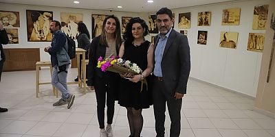 Yeliz Orakoğlu'nun Felsefi İzleri Kartal Belediyesi'nde Sergide