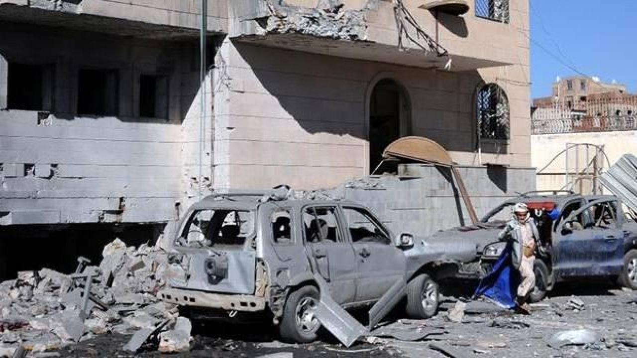 Yemen'de Husiler sivil bir araca saldırdı: 8 yaralı