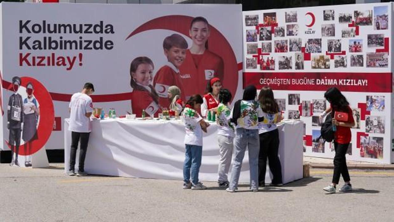 Yeni reklam filmi ile 'Kızılay Kolluğu'na saygı duruşu!