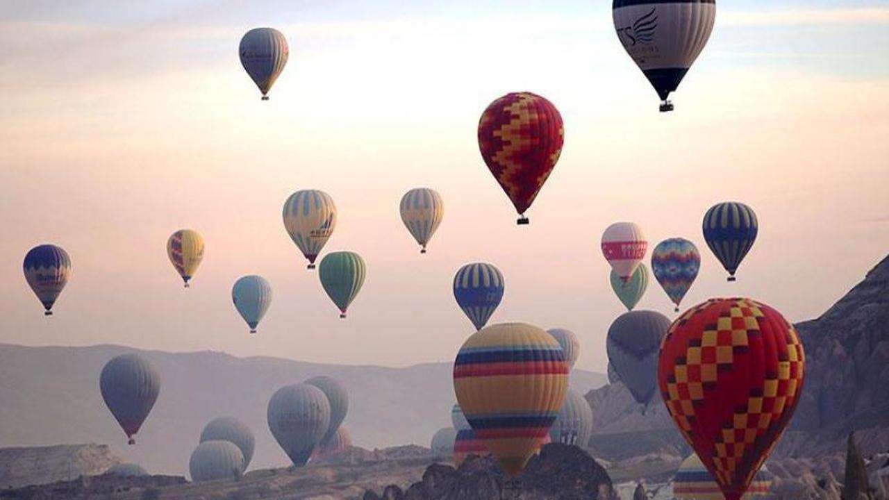 Yeni yılın en uzun tatili başladı! Kapadokya'da doluluk oranı yüzde 90’ı geçti...