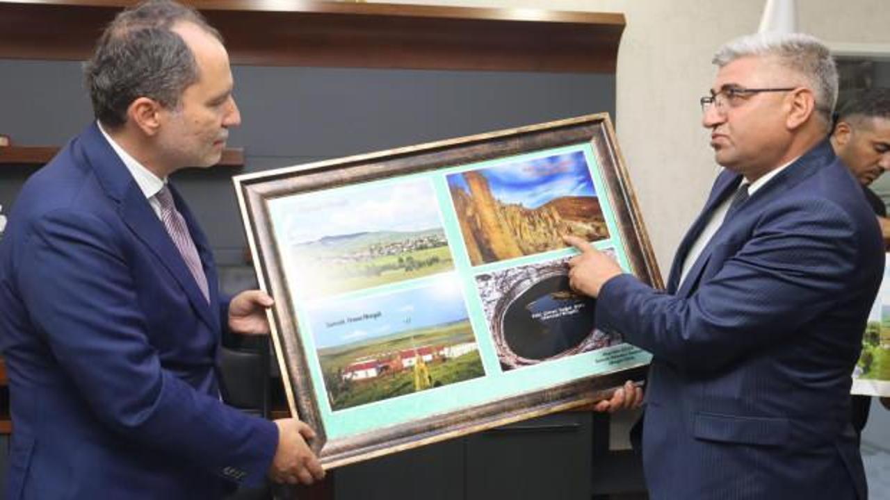 Yeniden Refah Partisi'nde şok! Bir belediye başkanı daha istifa etti!