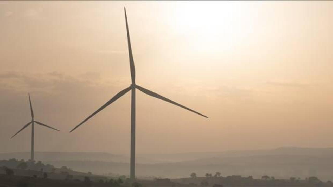 Yenilenebilir enerji kaynakları ekonomiye 6 ayda 4,8 milyar dolar katkı sağladı