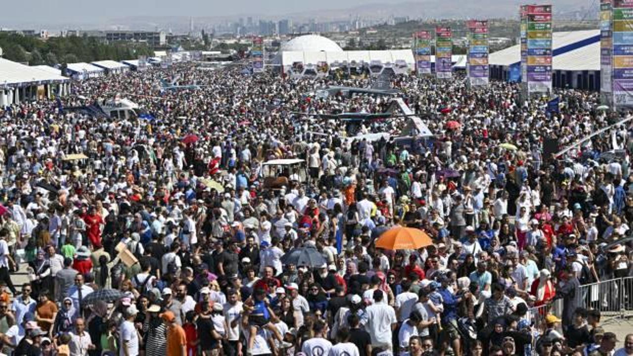 Yerli çellik kanatlara TEKNOFEST'te büyük ilgi!