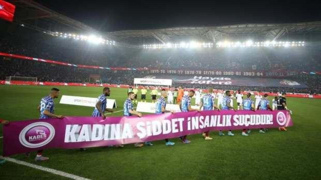 Yeşil sahalardan 'kadına şiddete dur' mesajı verilecek