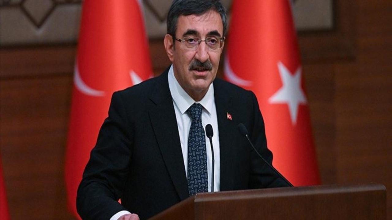 Yılmaz: Mayısa kadar enflasyonda ciddi gerileme beklemiyoruz