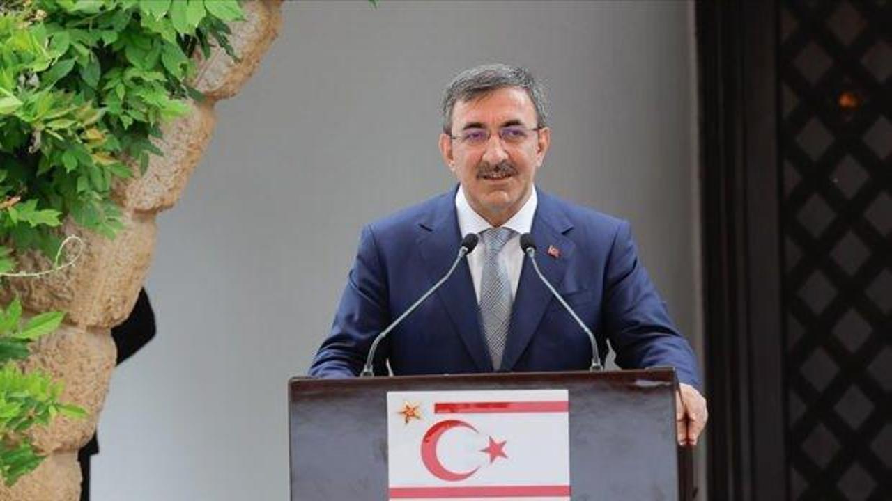 Yılmaz: “Tarih bilgisinden yoksun toplumlar nereye gideceğini bilemez”