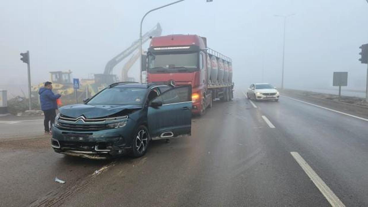 Yoğun sis kazaya neden oldu: 1 yaralı!