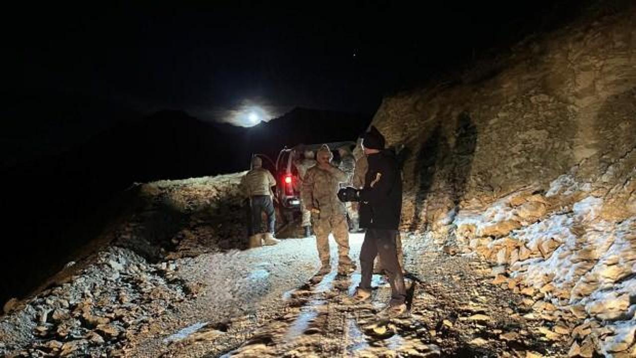 Yolunu kaybeden dağcı kurtarıldı