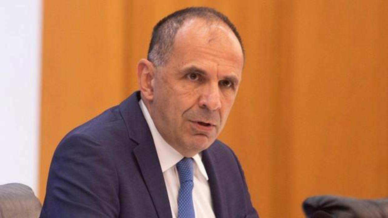 Yunan Bakan'dan sıcak mesaj: Çocuklarımın eli tetikte olmasın istiyorum