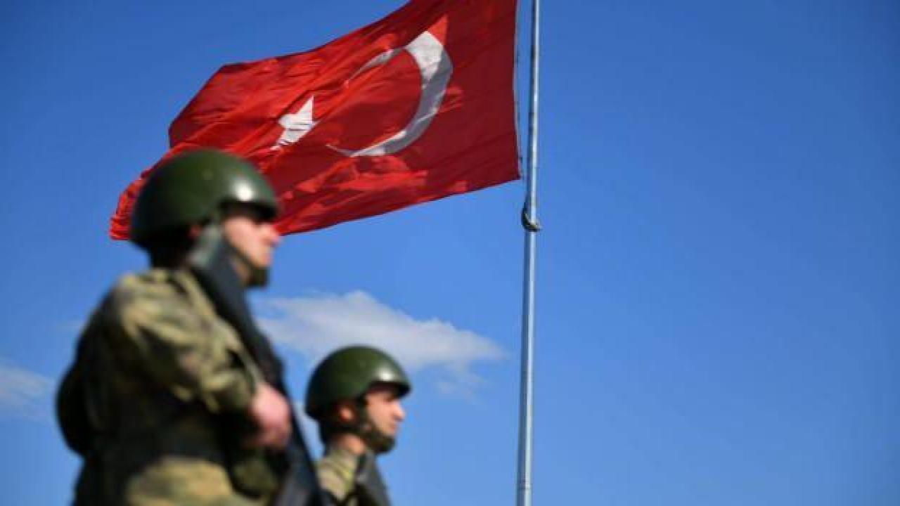Yunanistan'a kaçmaya çalışan 4 kişi yakalandı
