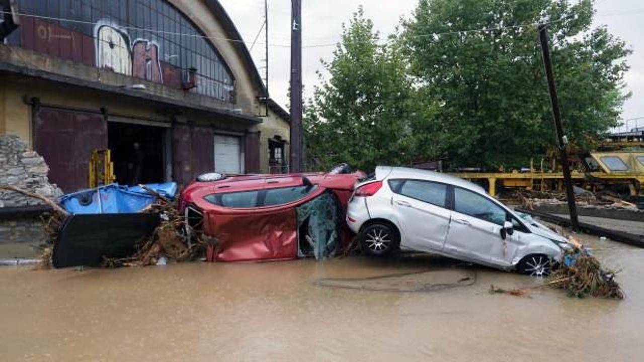 Yunanistan'da sel felaketi: Ölü sayısı 6'ya yükseldi