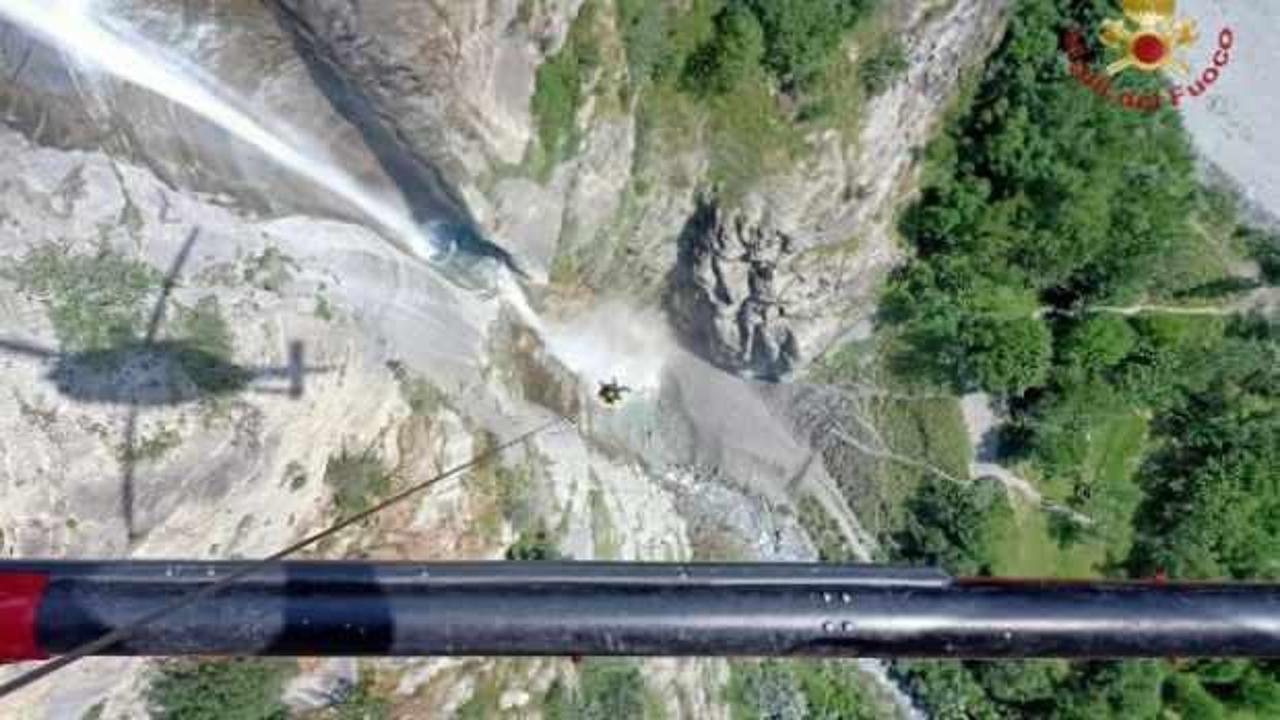 Yürekler ağza geldi! Dağcılar felaketin eşiğinden helikopterle döndü