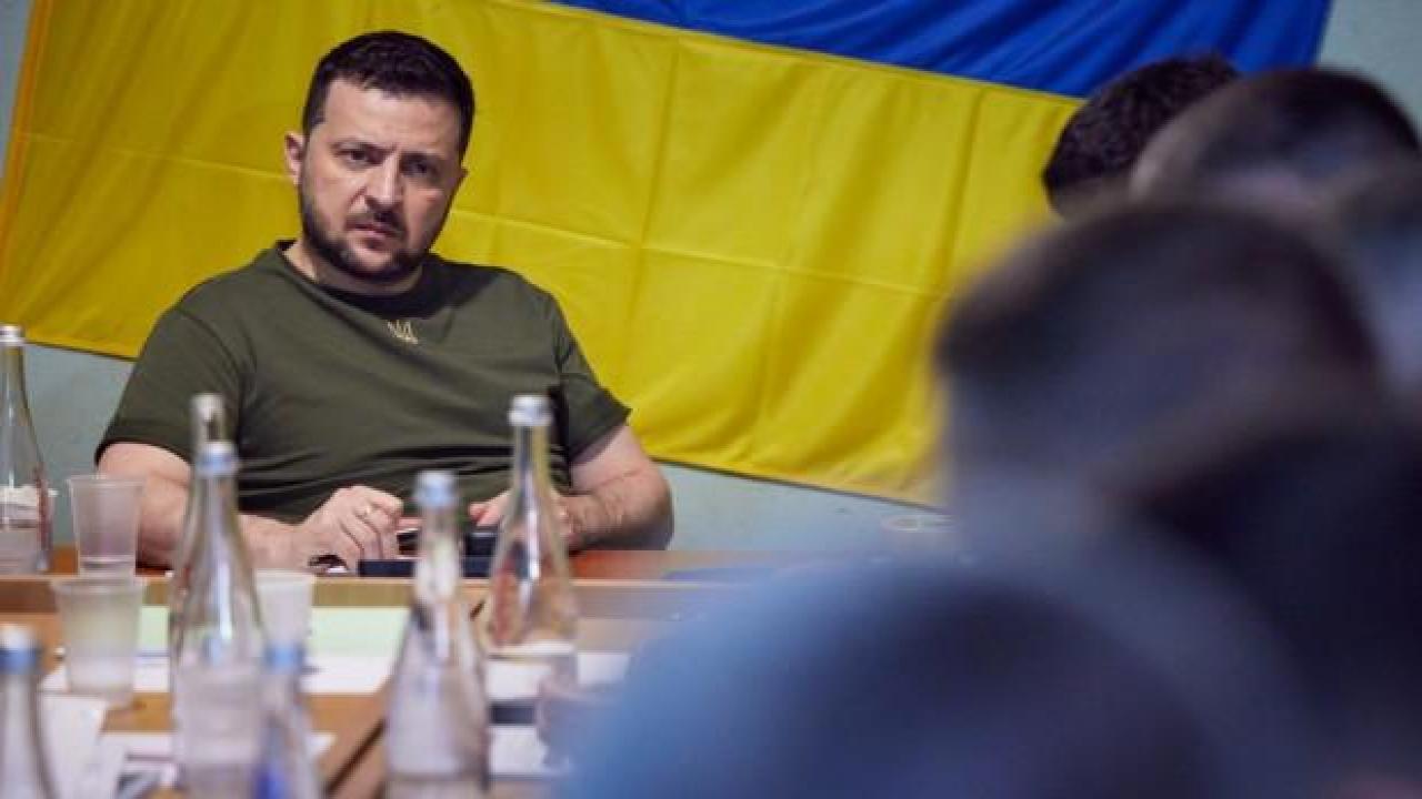 Zelenski: Bize ait olan her şeyi geri alacağız!