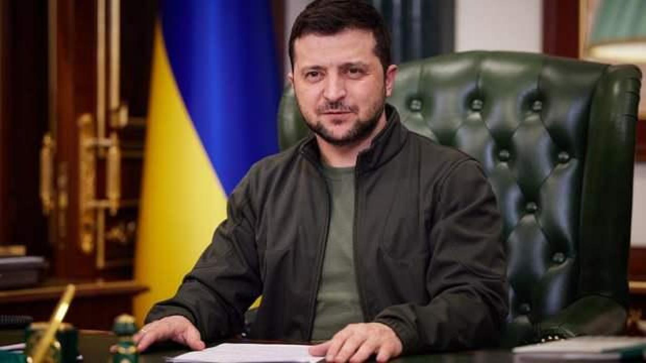 Zelenskiy açıkladı: NASAMS füze sistemleri Ukrayna'ya ulaştı