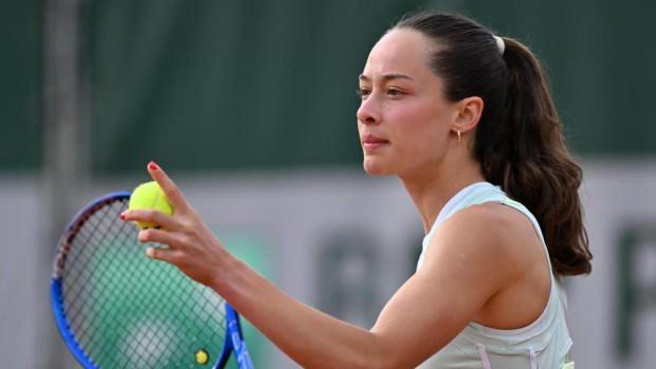 Zeynep Sönmez, WTA 500 turnuvasında ilki başardı