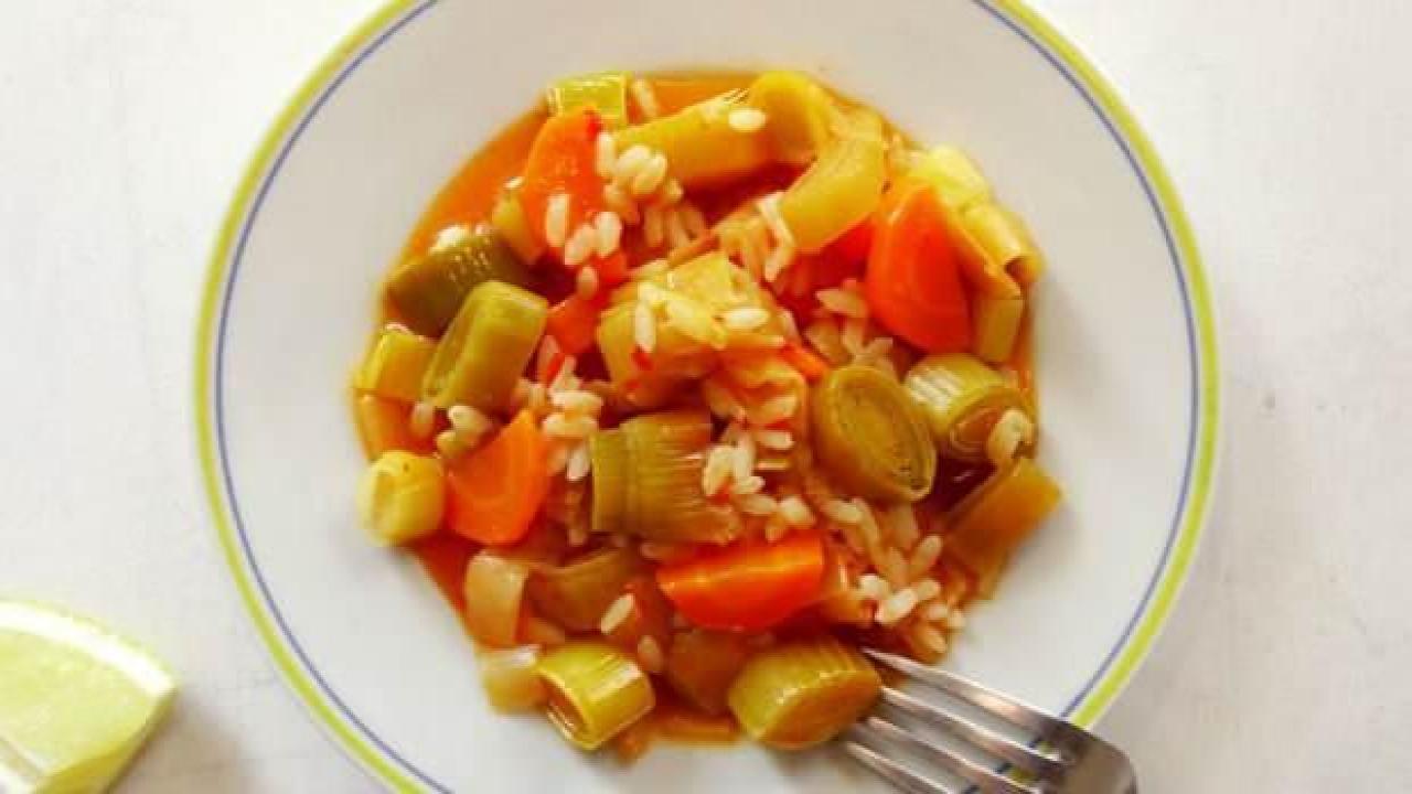 Zeytinyağlı pırasa yemeği tarifi, nasıl yapılır?