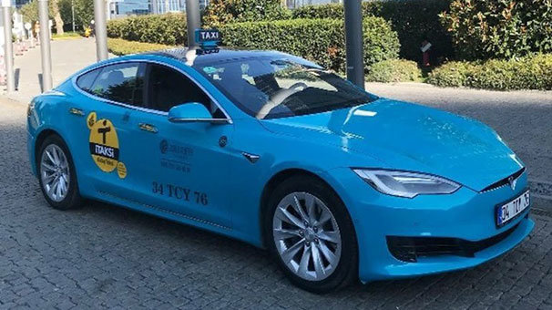 Tesla İstanbul sokaklarında taksi olarak boy gösterecek